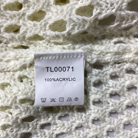 Woman’s Swimsuit Coverup Sleeveless Knit - Picture 7 of 9